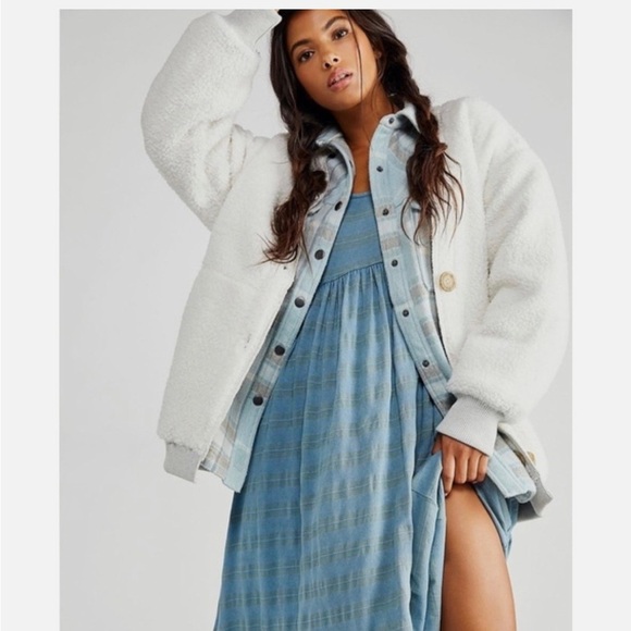 Free People Boyfriend Cardigan Oversized Reversible Jacket Fleece White Grey XS - Picture 2 of 12